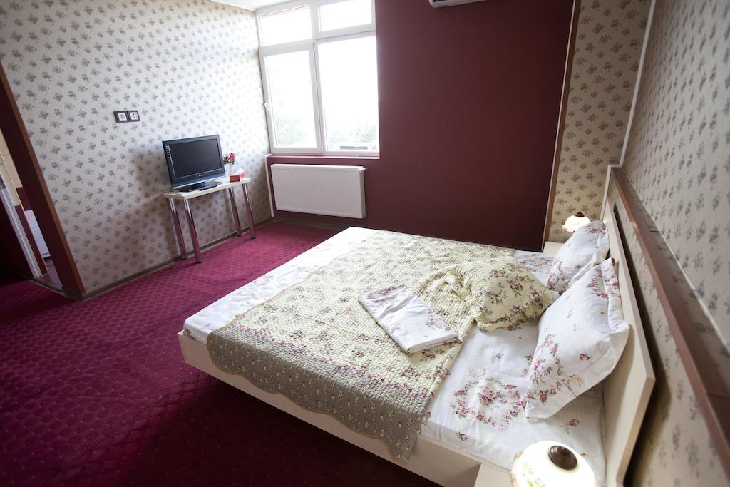 Hotel La Gil Bucureşti